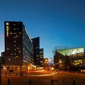 4* Hotel Sandman Signature